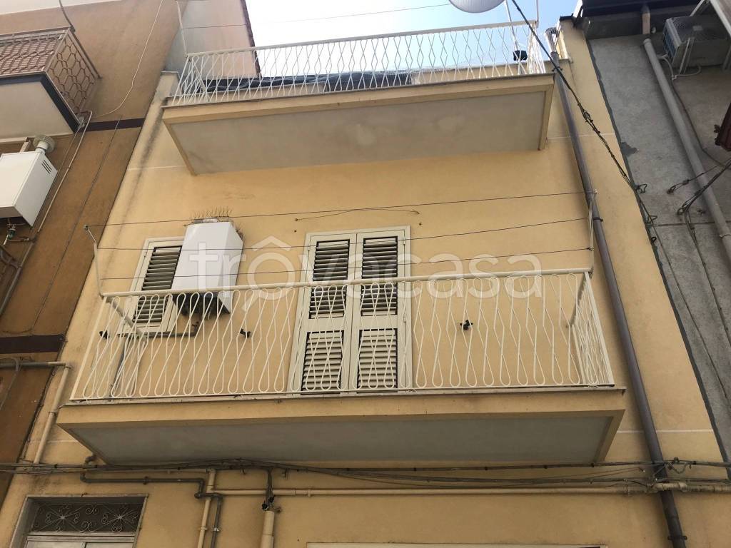 Casa Indipendente in in vendita da privato a San Michele di Ganzaria via Filippo Meli, 9