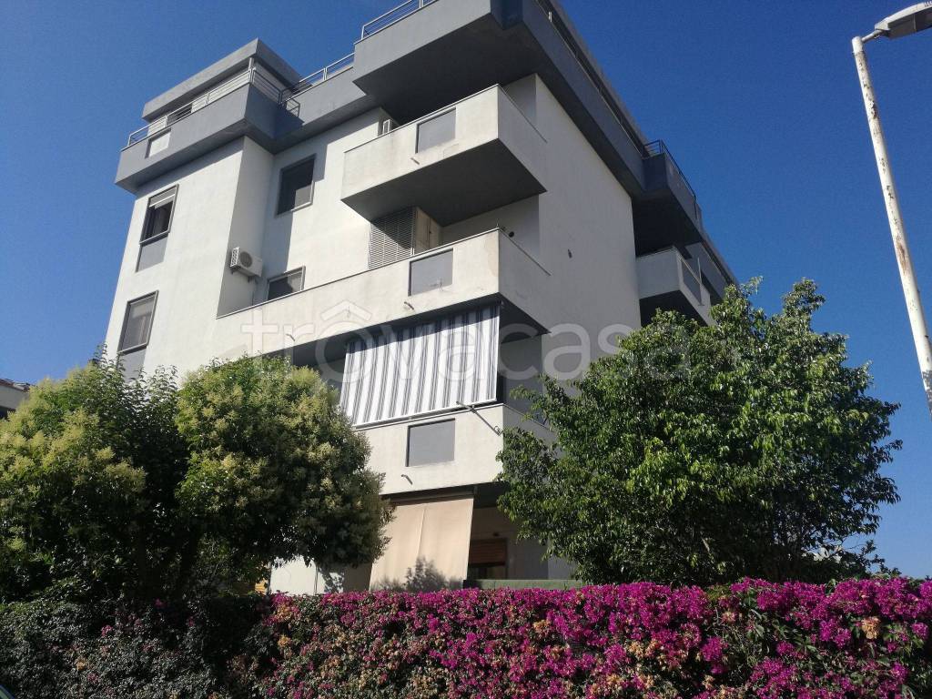 Appartamento in in vendita da privato a Cagliari via l'Aja, 1