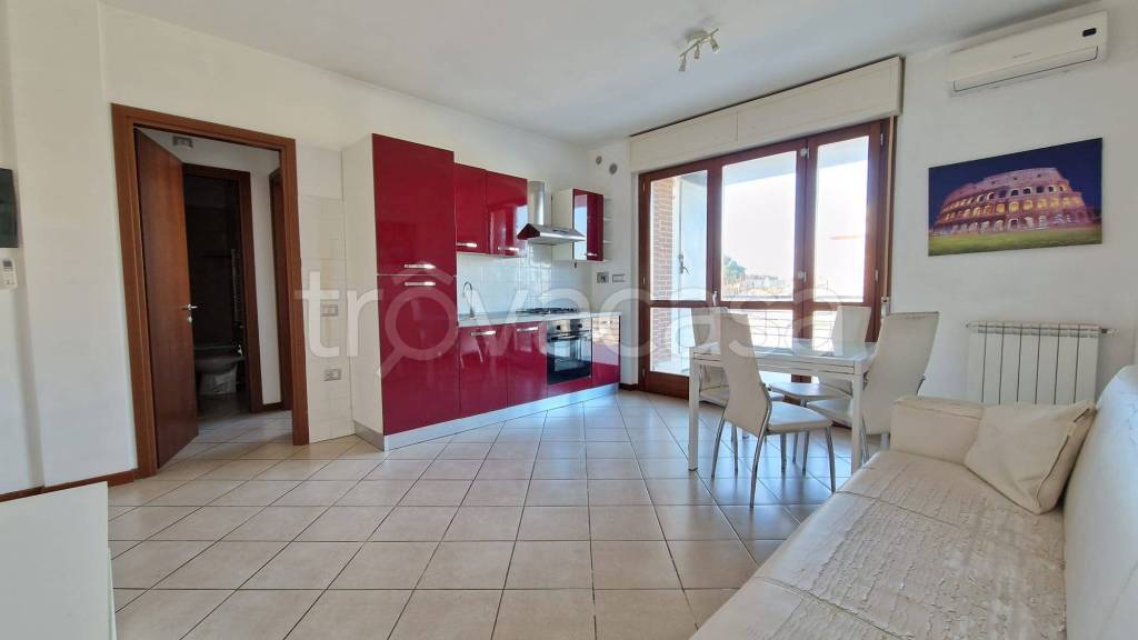 Appartamento in vendita a Roma via Fratel Mario Adani, 6