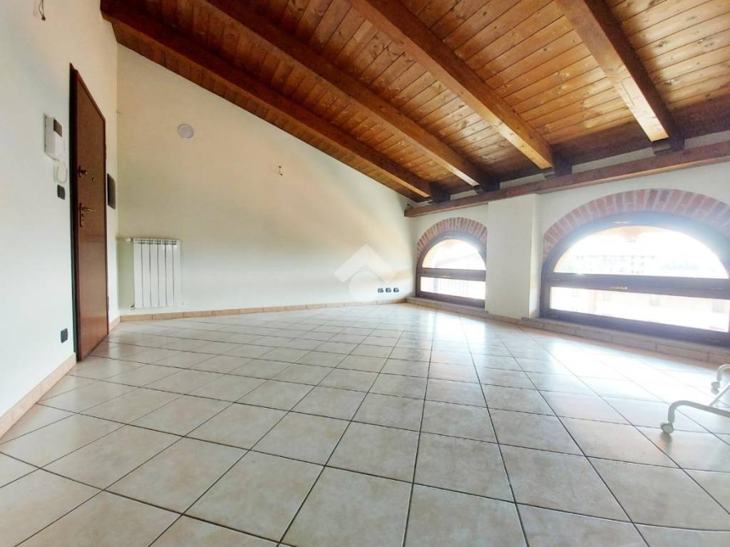 Appartamento in vendita a Pavone Canavese via Tripoli, 17