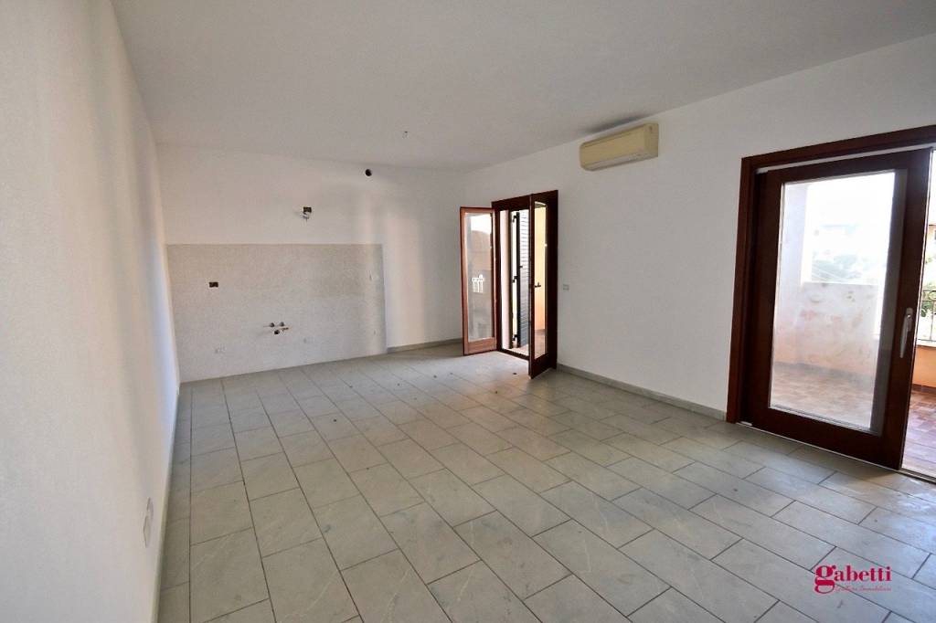 Appartamento in vendita a Santa Teresa Gallura via Nazionale, 125