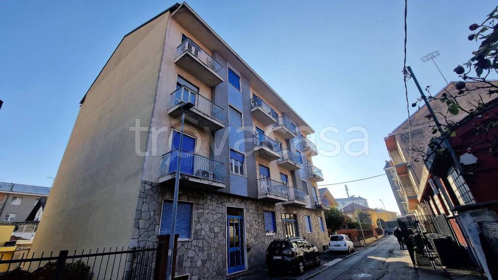 Appartamento in vendita a Settimo Torinese via Edmondo De Amicis