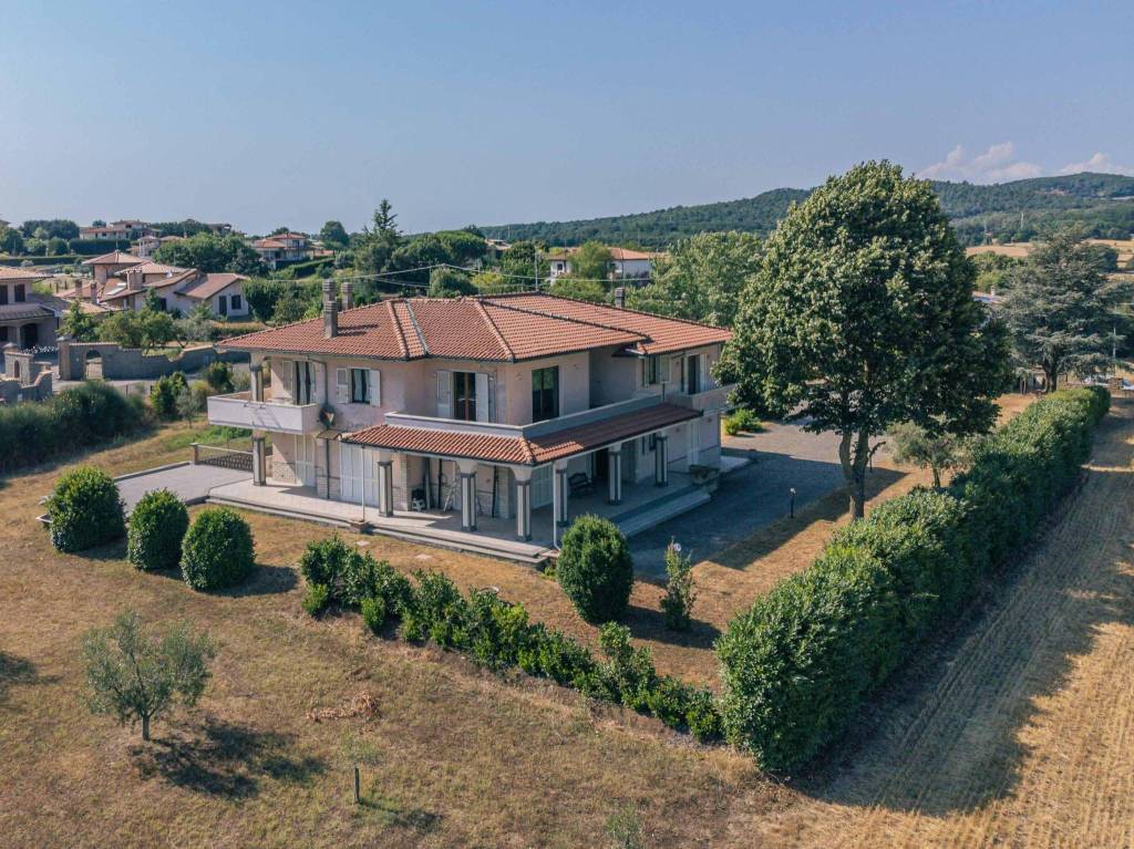 Villa in vendita a Piansano strada Comunale della Doganaccia