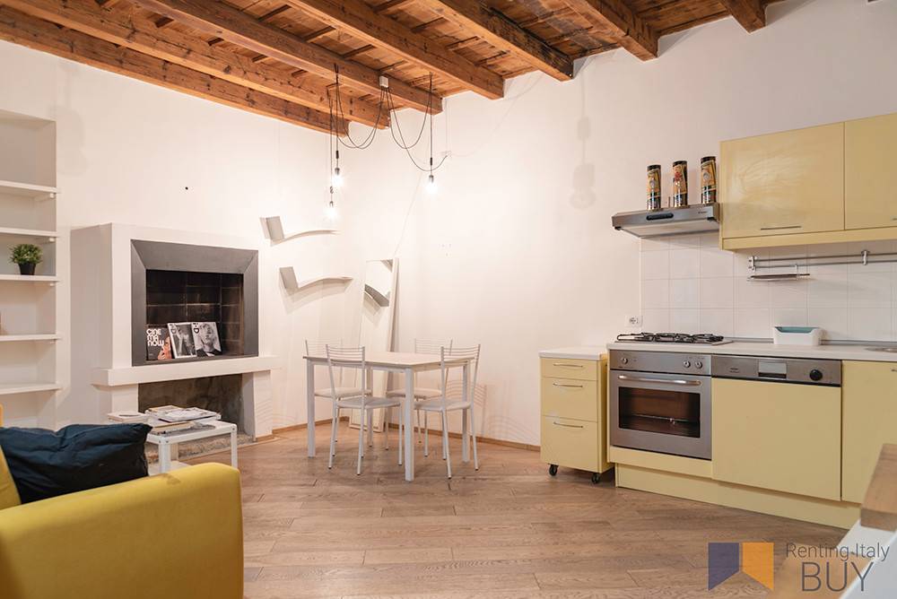 Appartamento in vendita a Milano via Cardinale Ascanio Sforza, 31