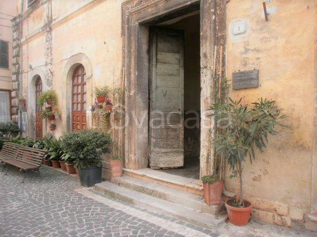 Appartamento in vendita a Fiuggi via Vittorio Emanuele