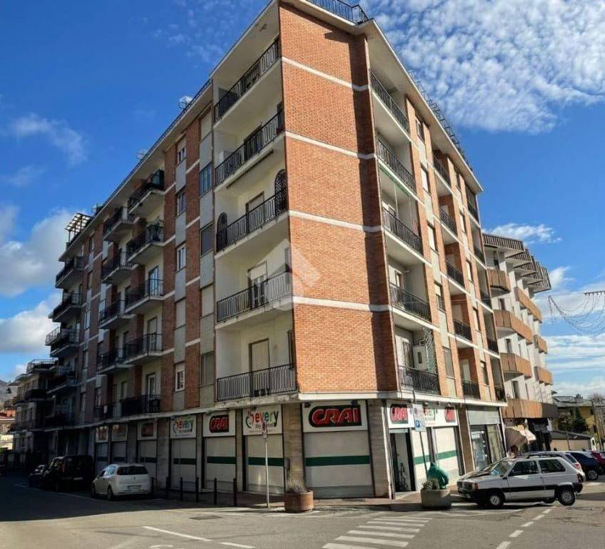 Appartamento in in vendita da privato a Lanzo Torinese via Umberto I, 21
