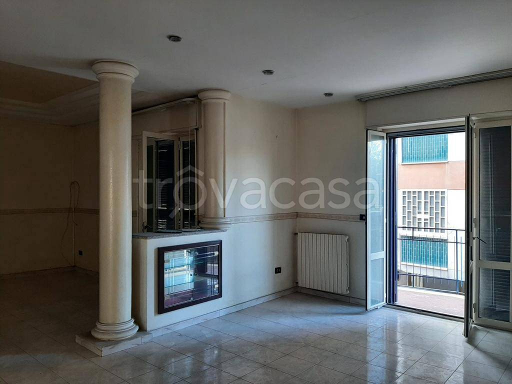Appartamento in vendita ad Arzano via Napoli