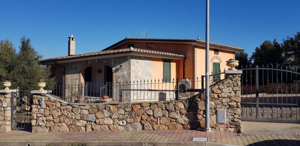 Villa in in vendita da privato a Irgoli via m. Pilurzi