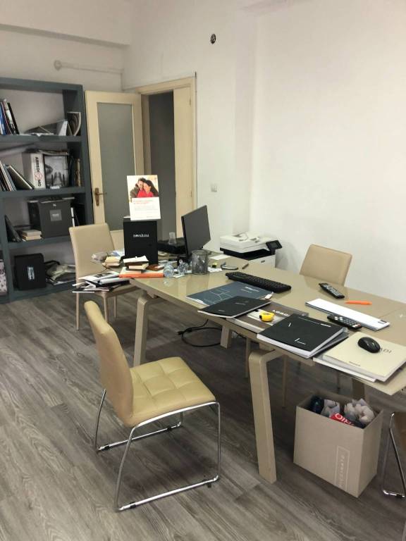 Ufficio in in affitto da privato a Reggio di Calabria via Lia, 2A