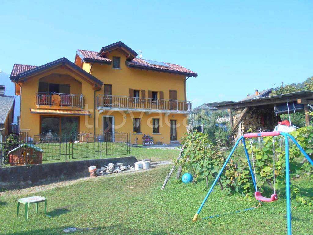 Villa in vendita a Beura-Cardezza
