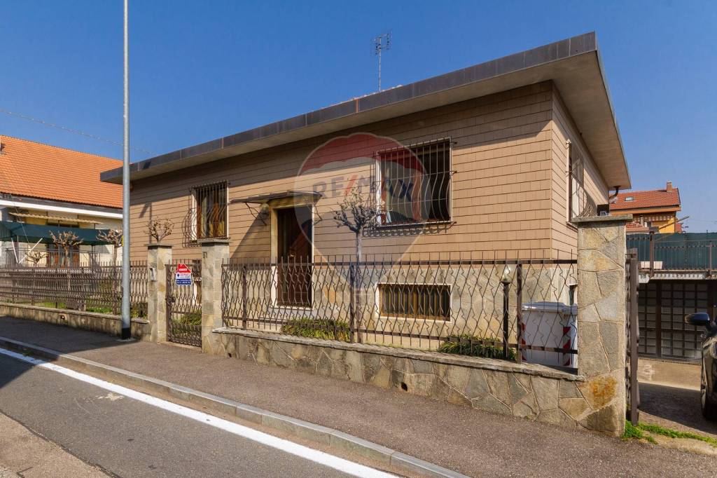 Casa Indipendente in vendita a Grugliasco via Silvio Pellico, 37