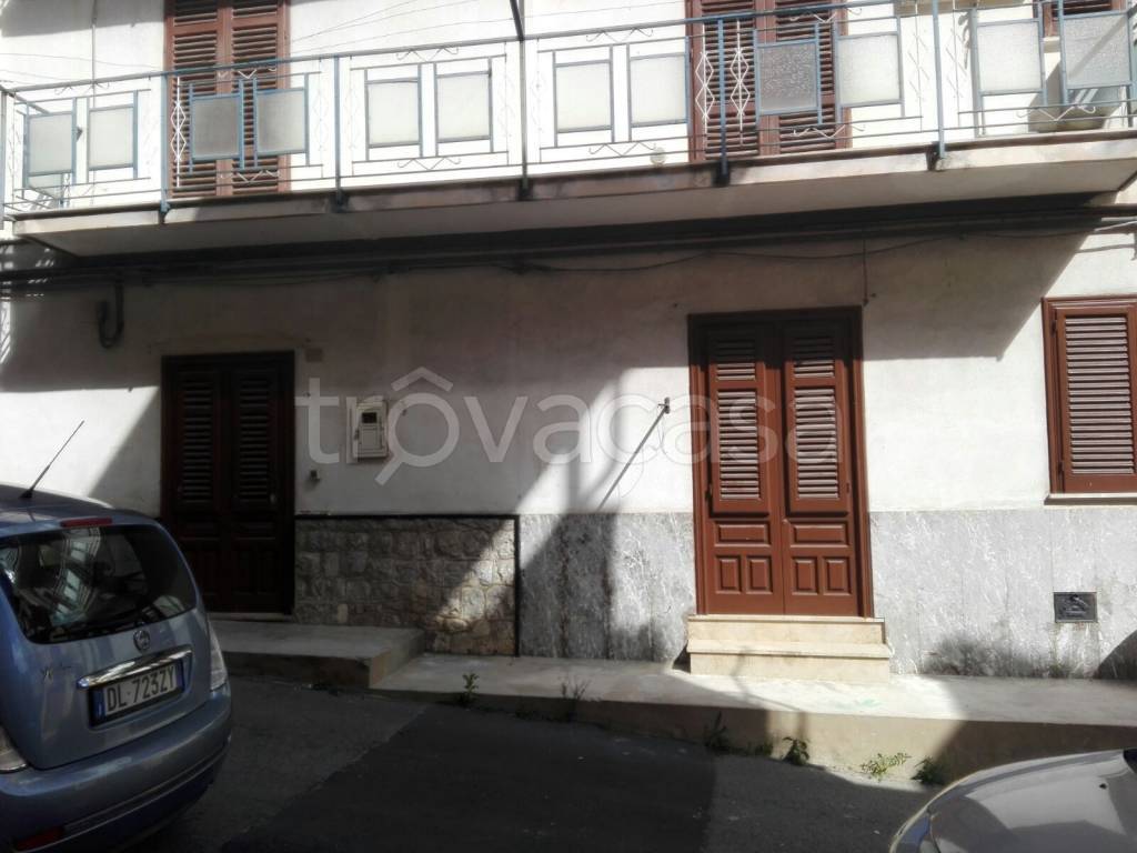 Appartamento in in vendita da privato a Carini via Gioiosa