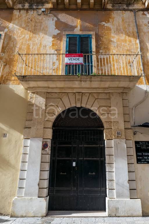 Appartamento in vendita a Lecce via Giuseppe Palmieri, 16