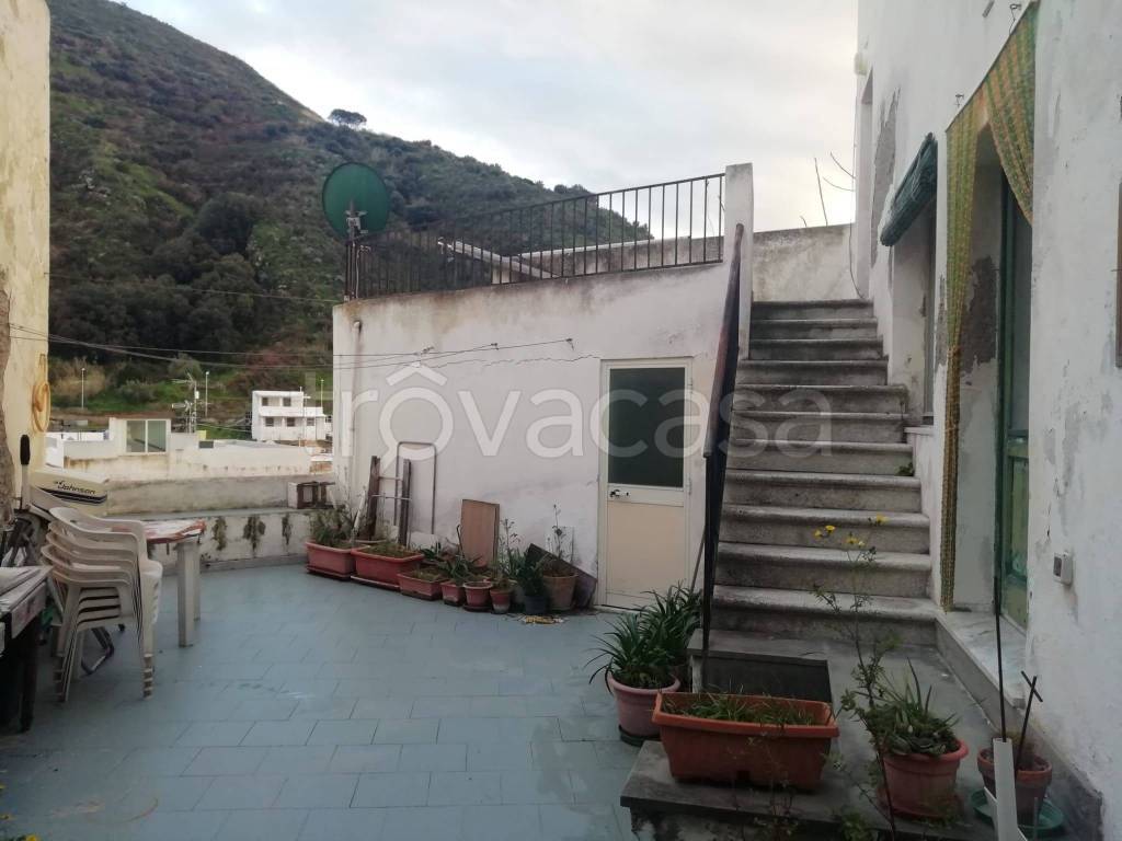 Appartamento in in vendita da privato a Lipari via Cesare Battisti