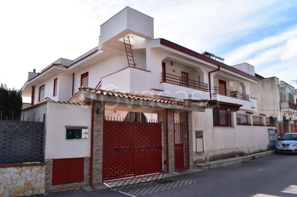 Appartamento in vendita a Palermo via Oasi Verde