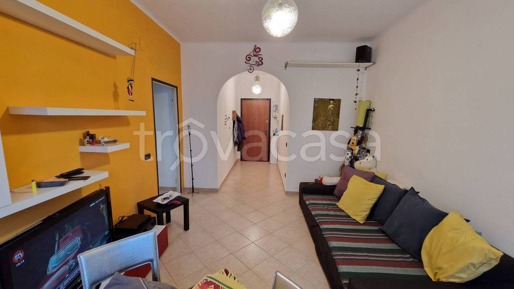 Appartamento in affitto a Milano viale delle Rimembranze di Greco, 40