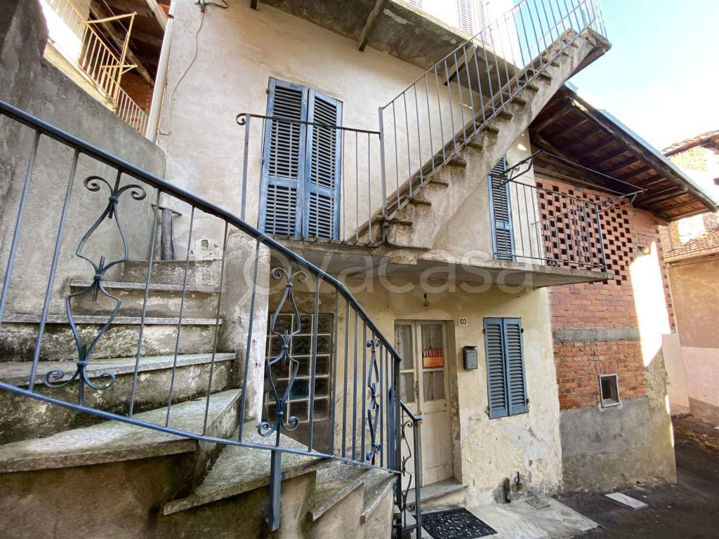 Casa Indipendente in vendita a Valdilana frazione Baltigati, 62