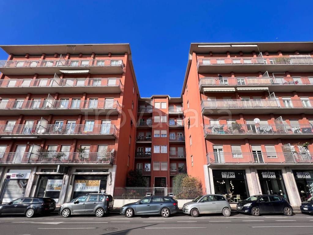 Appartamento in vendita a Bergamo via Gianforte Suardi