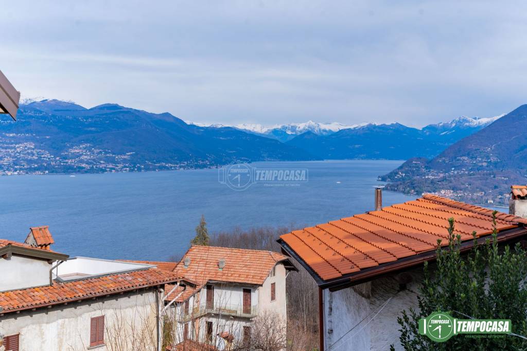 Casa Indipendente in vendita a Stresa via per Magognino 8/carrett123
