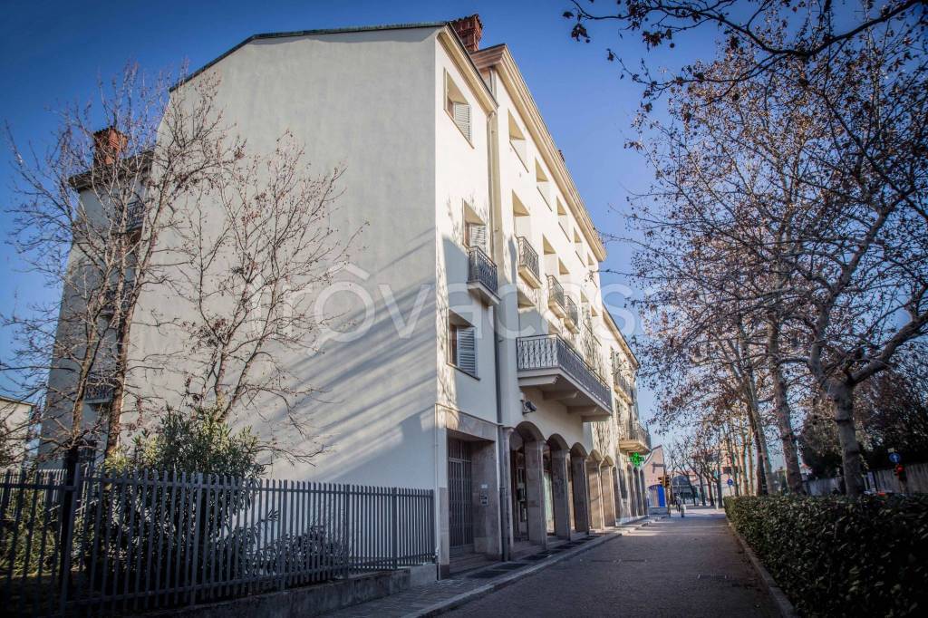 Appartamento in vendita a Stezzano via Bergamo, 1