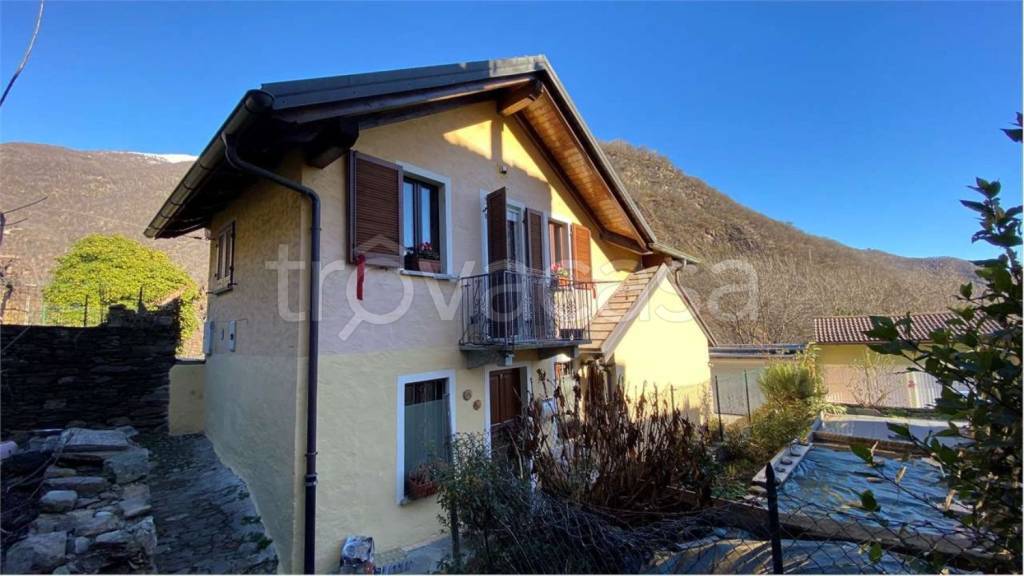 Villa in vendita a Valle Cannobina via Bigotta, 5
