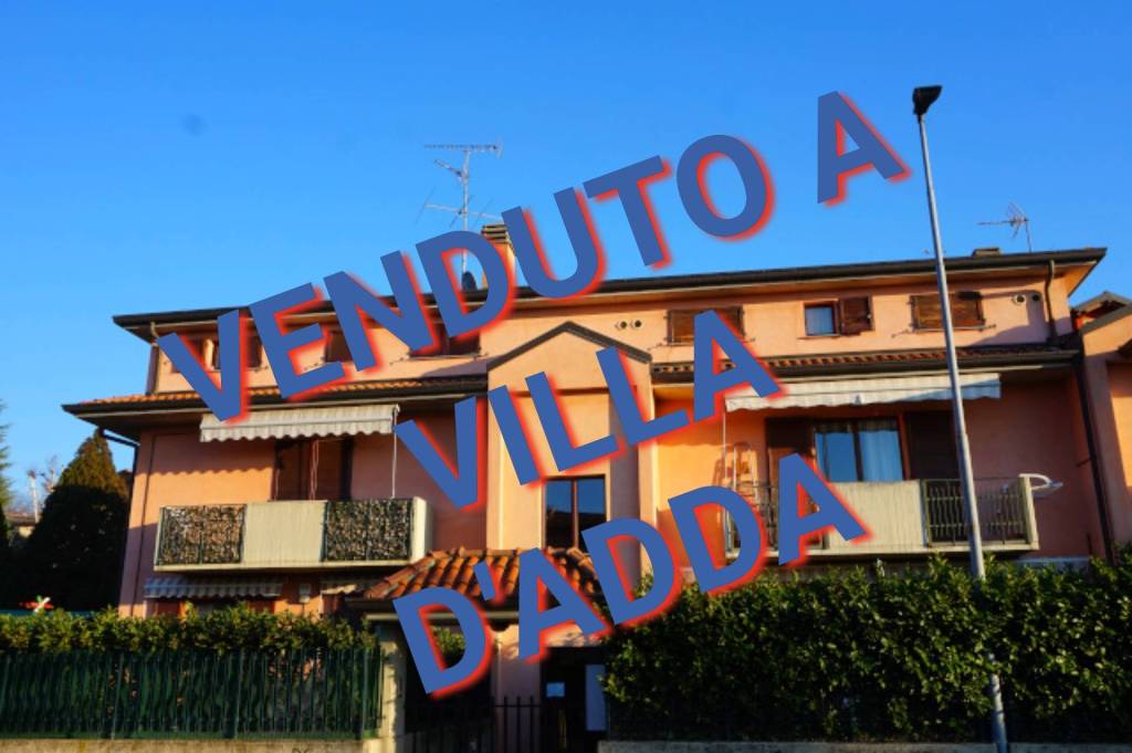 Appartamento in vendita a Villa d'Adda via Salvo d'Acquisto