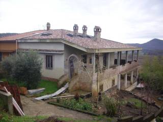 Villa bifamiliare in vendita a bassano romano strada vicinale di cacciano, 7/b