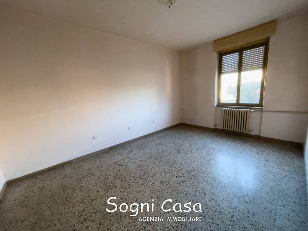 Appartamento in vendita a Oleggio via Dante Alighieri