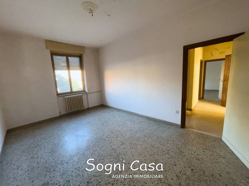 Appartamento in vendita a Oleggio via Dante Alighieri