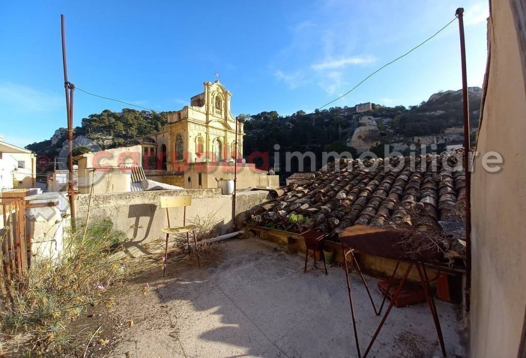 Casa Indipendente in vendita a Scicli via Montecampagna, 20