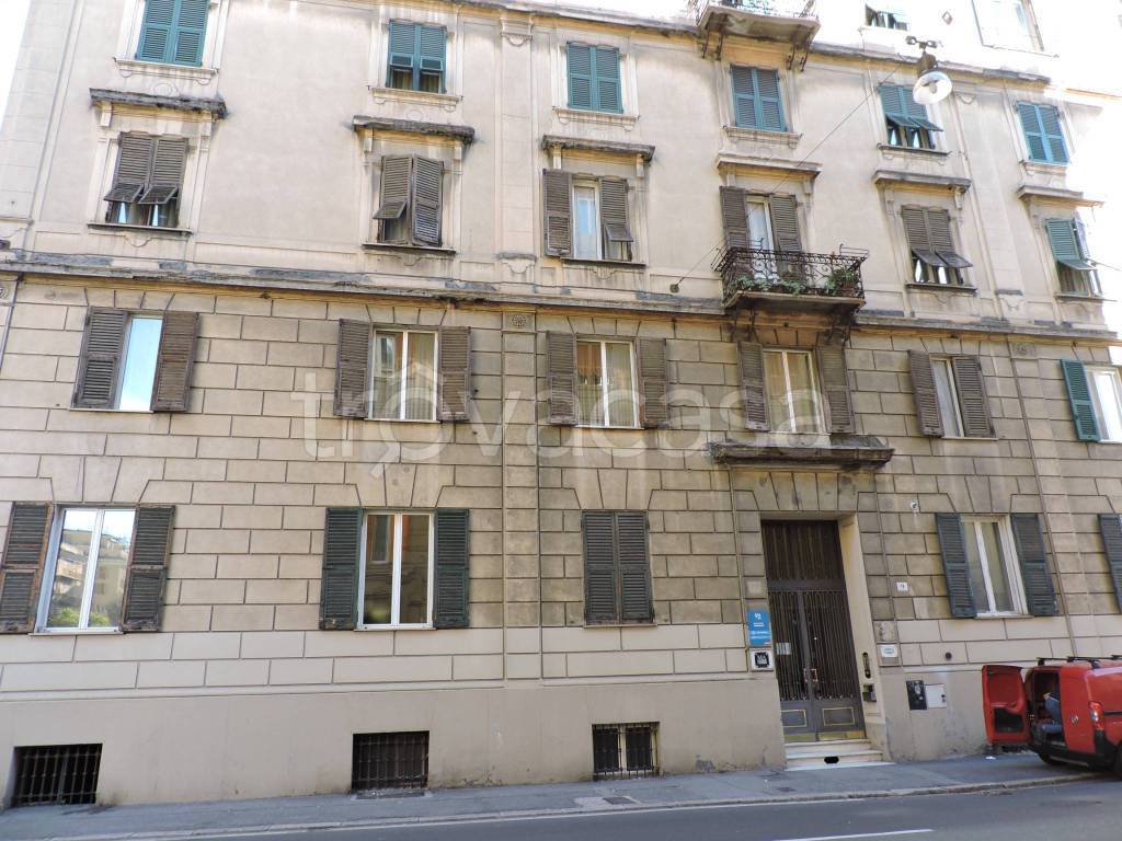 Appartamento in affitto a Genova via Giovanni Tomaso Invrea, 9