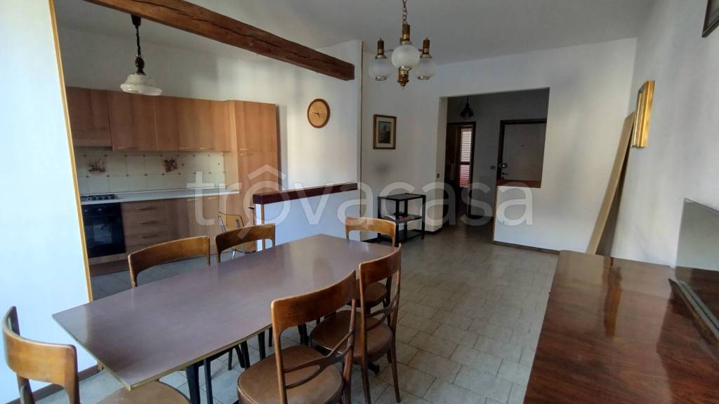 Appartamento in vendita a Morbegno via Monsignor Dottor Carlo Fabani