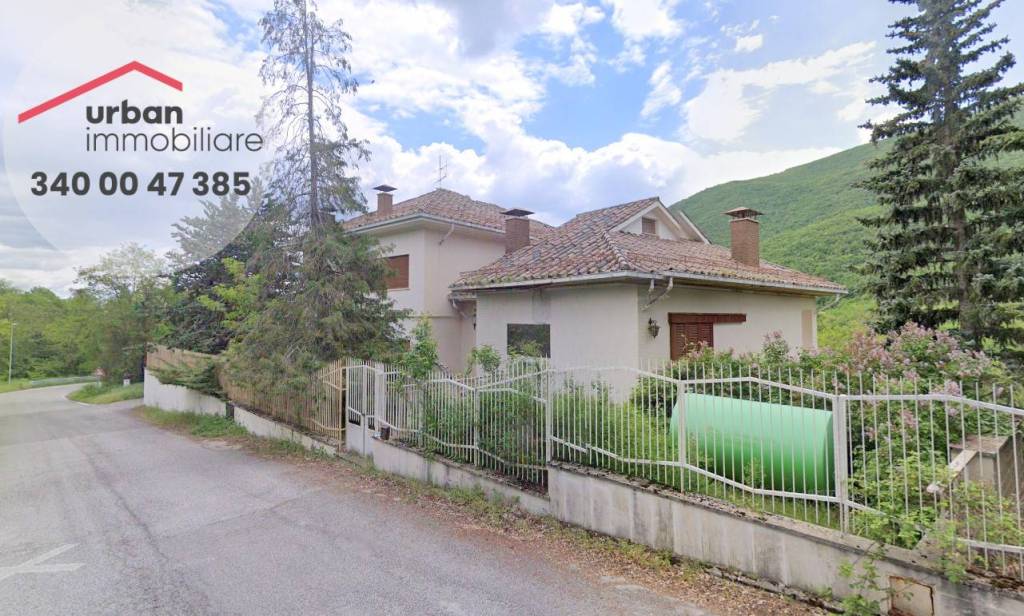 Villa in vendita a L'Aquila strada Provinciale Preturo Cascina
