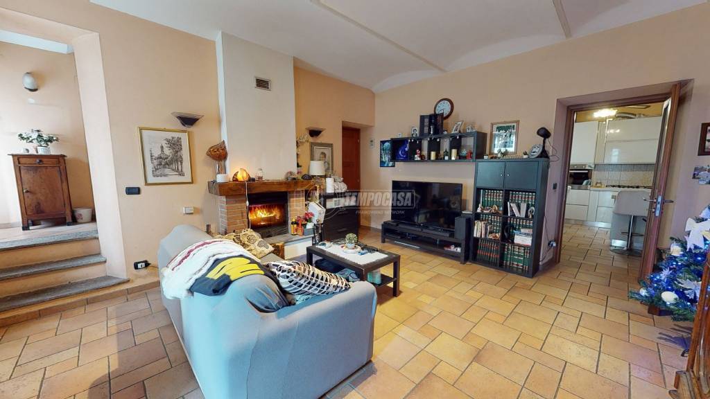 Villa in vendita a Diano d'Alba via Alba Cortemilia, 20