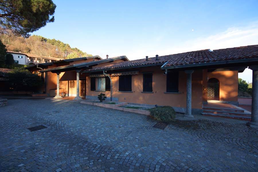 Villa in vendita a San Fermo della Battaglia via San Fermo, 39