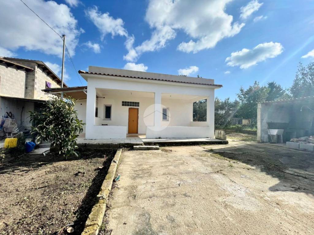 Villa in vendita a Partinico contrada Bosco Falconeria