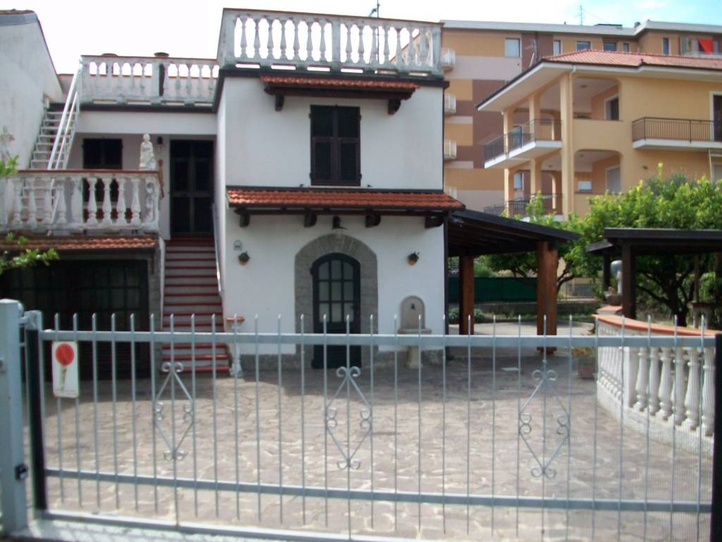 Villa in vendita ad Andora via San Lazzaro, 23