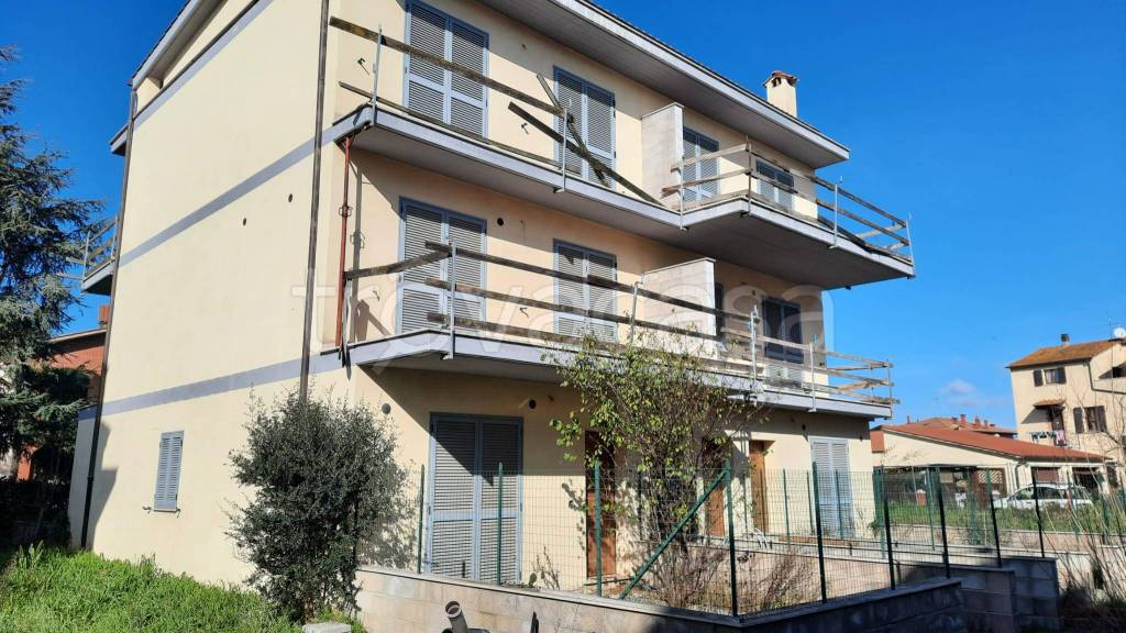 Appartamento in vendita a Rapolano Terme via della Resistenza, 3