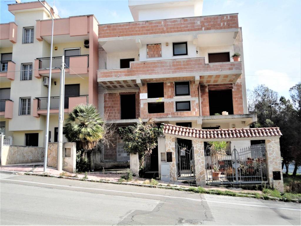 Appartamento in vendita a Montemesola viale dei Pini, 3