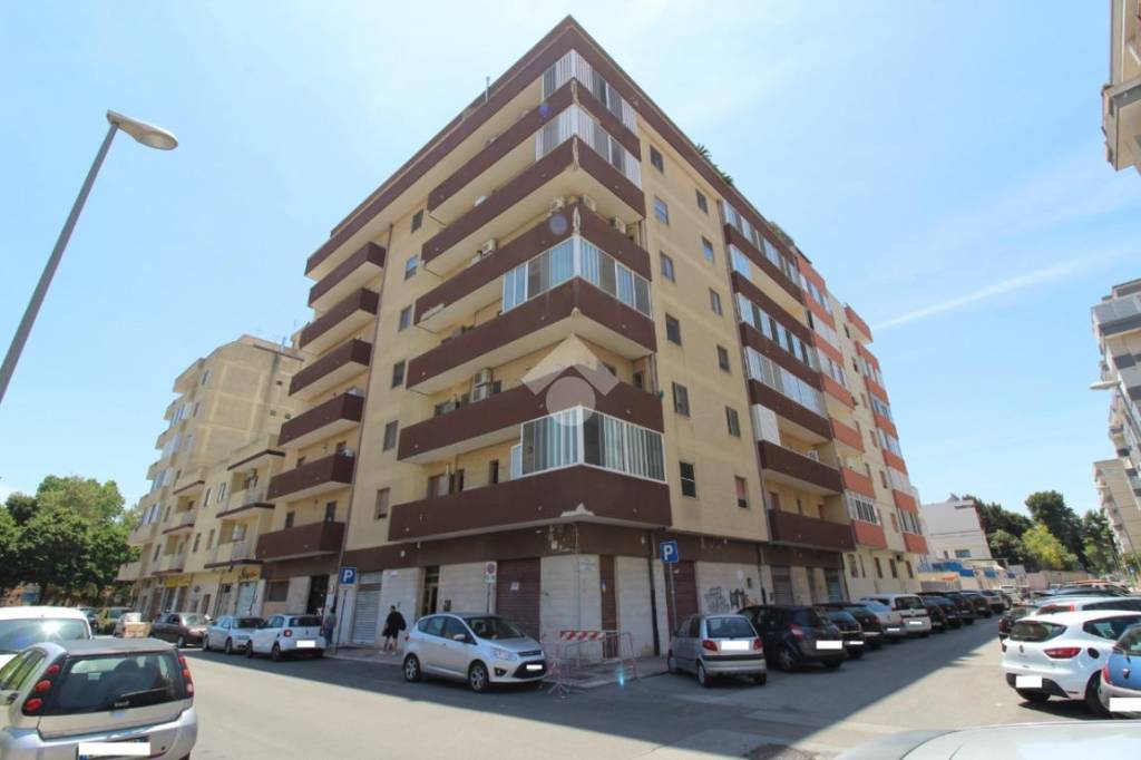 Appartamento in vendita a Brindisi via Don Carlo Gnocchi, 25