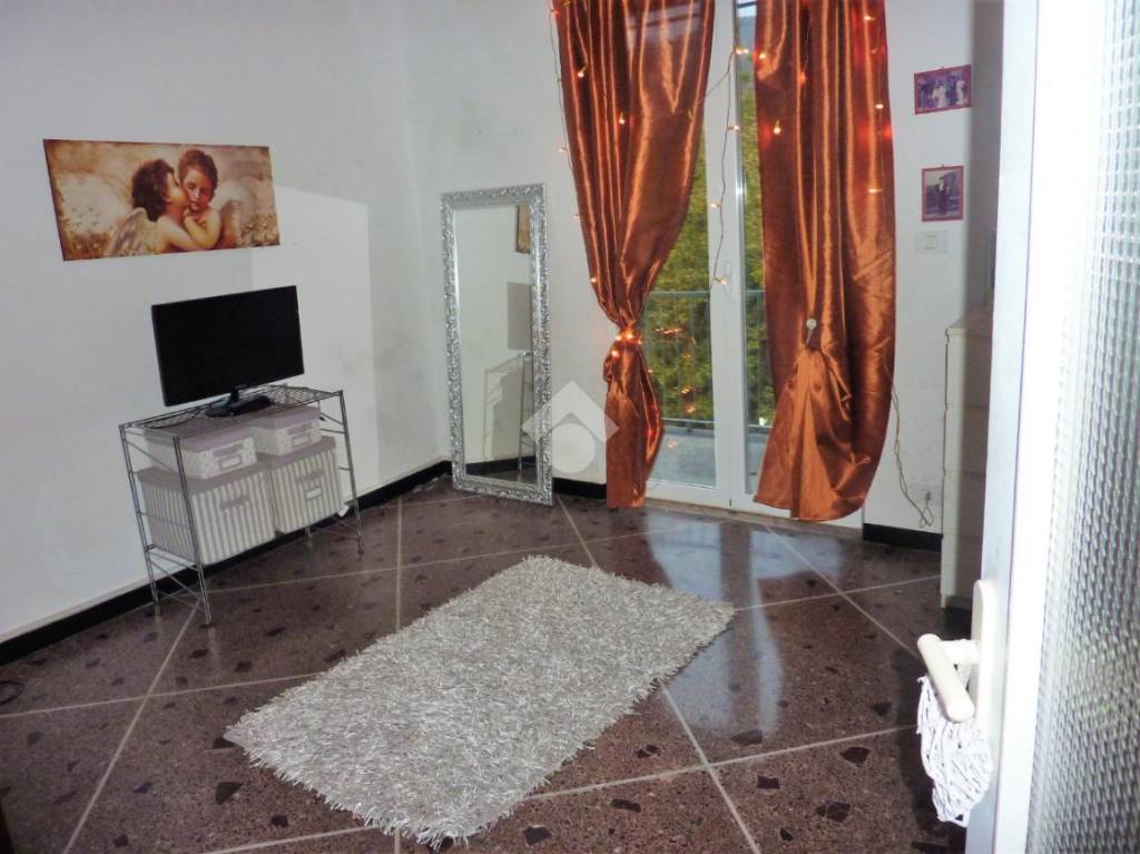 Appartamento in vendita a Cogorno via Umberto Vittorio Podesta, 2