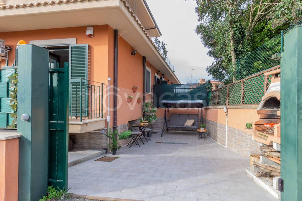 Appartamento in vendita ad Albano Laziale via Trilussa