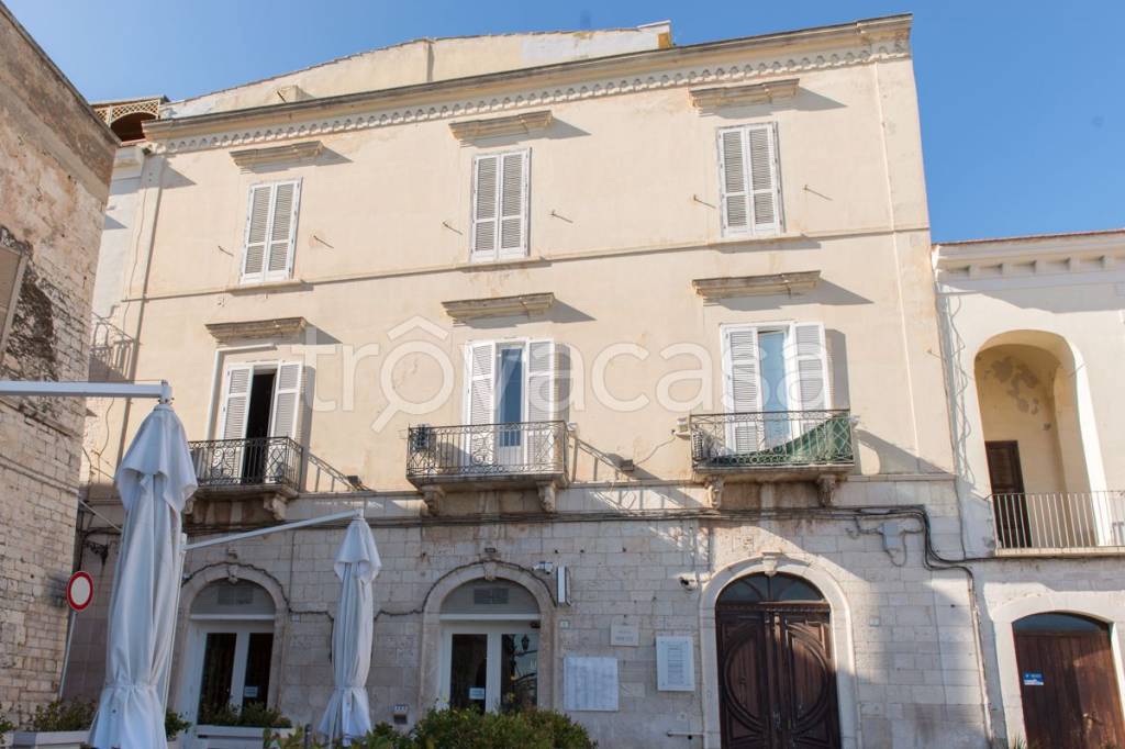 Appartamento in vendita a Trani piazza Trieste