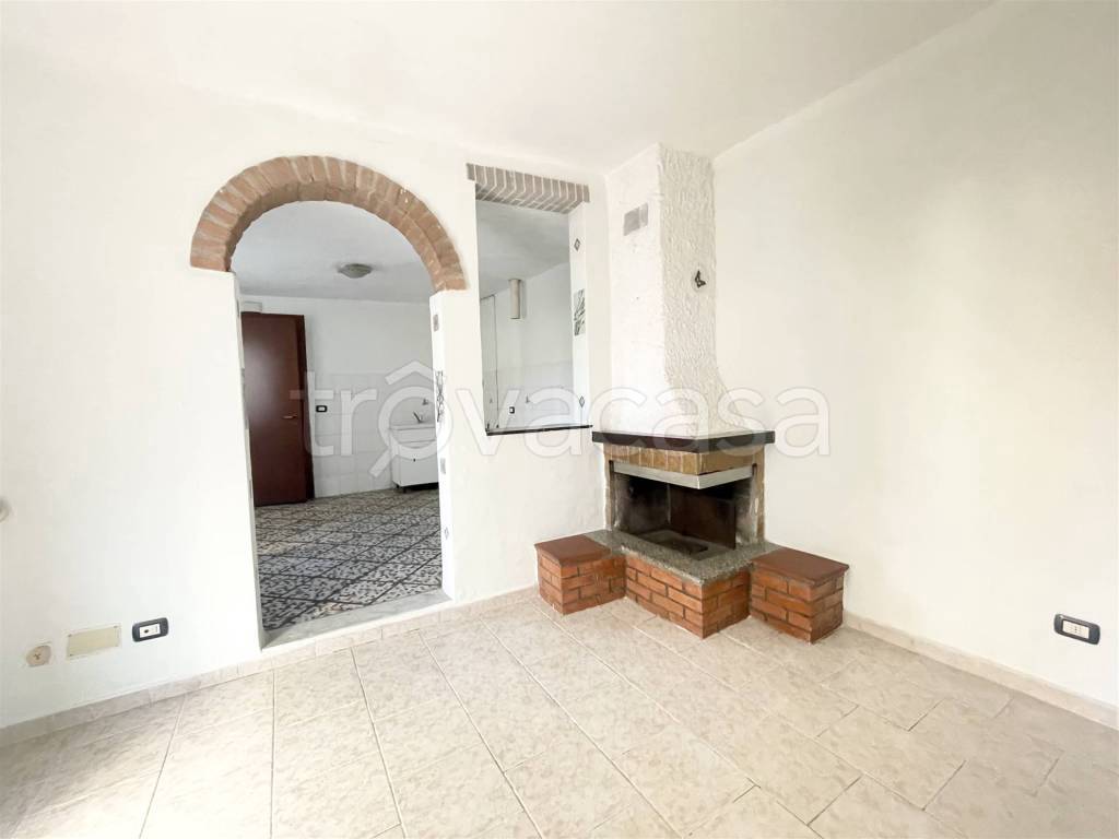 Casa Indipendente in vendita a Castelnuovo Magra