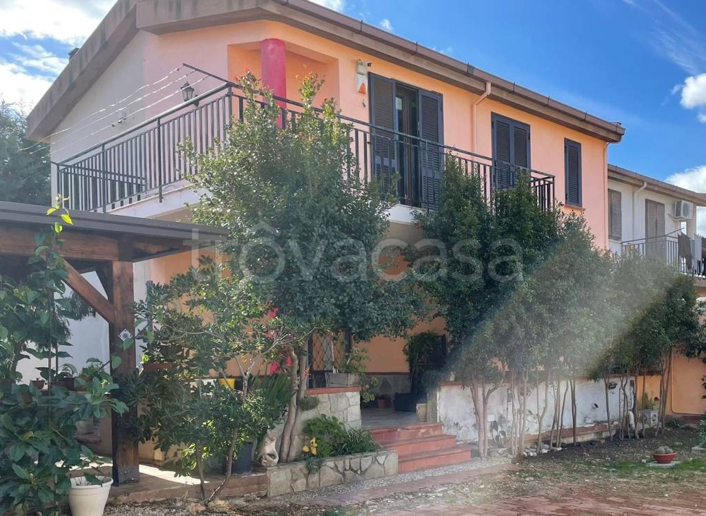 Villa Bifamiliare in in vendita da privato ad Altavilla Milicia strada Piano Madonna