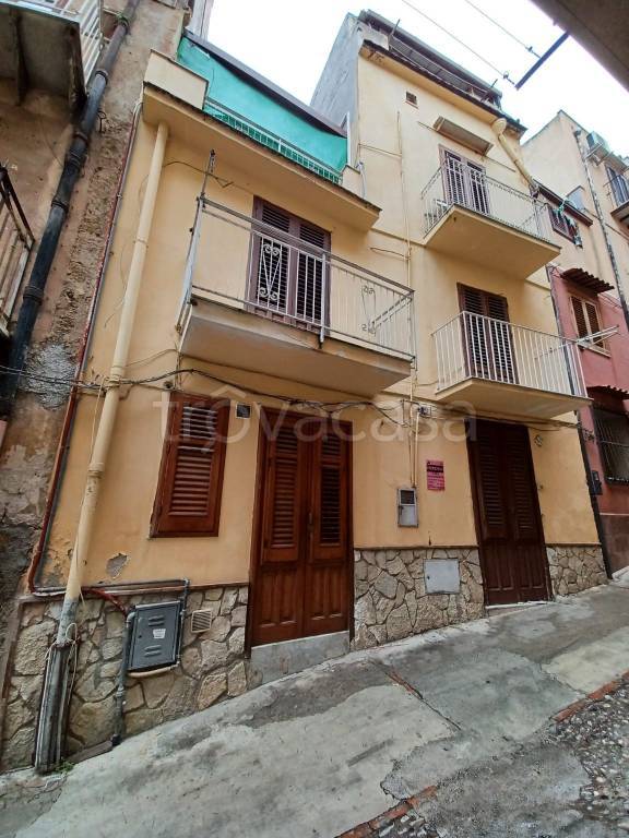 Appartamento in in vendita da privato a Termini Imerese via Giovanni Castro, 40