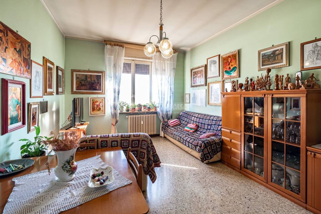 Appartamento in vendita a Novara viale Papa Giovanni XXIII