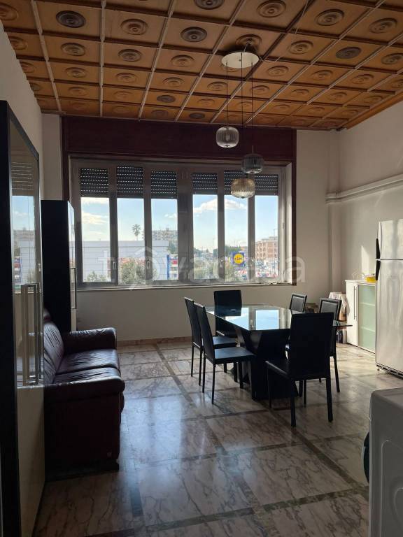 Appartamento in affitto a Lecce via Taranto, 175