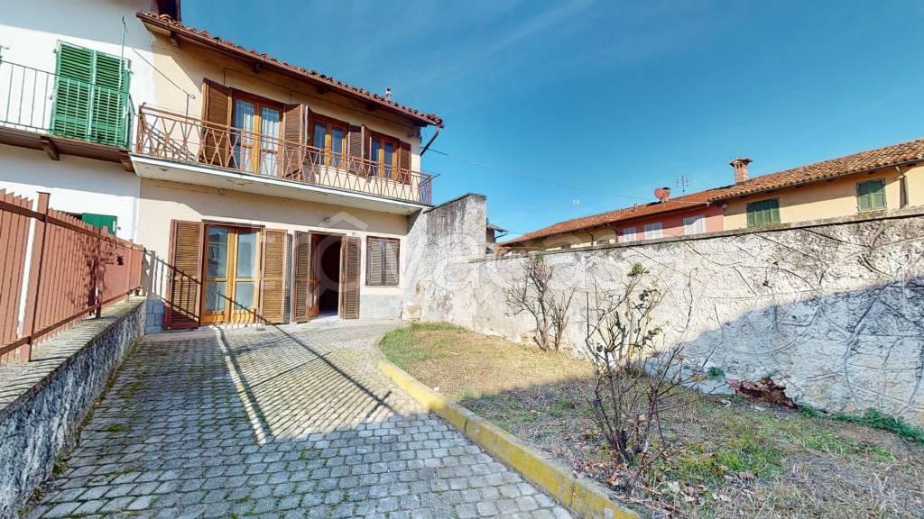 Casa Indipendente in vendita a Sommariva Perno via Borghetto, 9