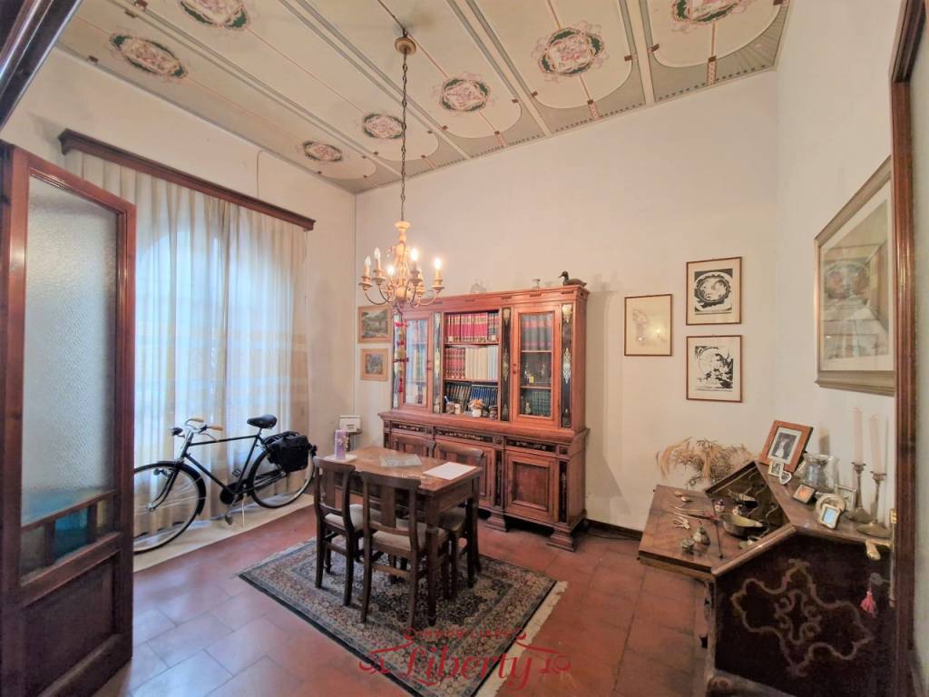 Villa a Schiera in vendita a Viareggio via Giuseppe Zanardelli